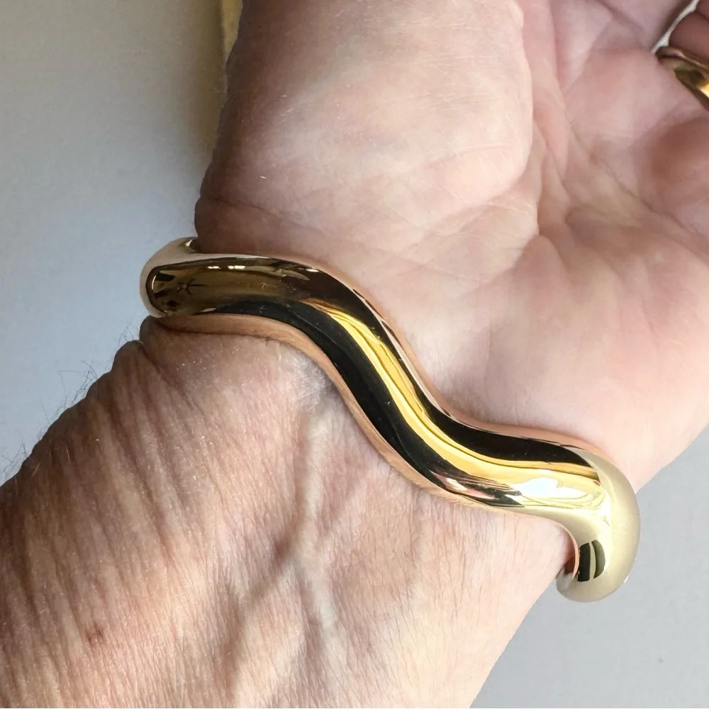 Jenny Bird Gold Ola Bangle - Picture 8 of 12